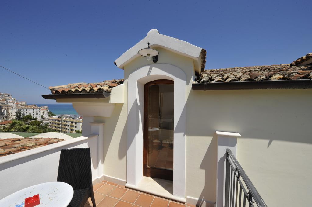 Albergo Villa Vittoria Rodi Garganico Extérieur photo