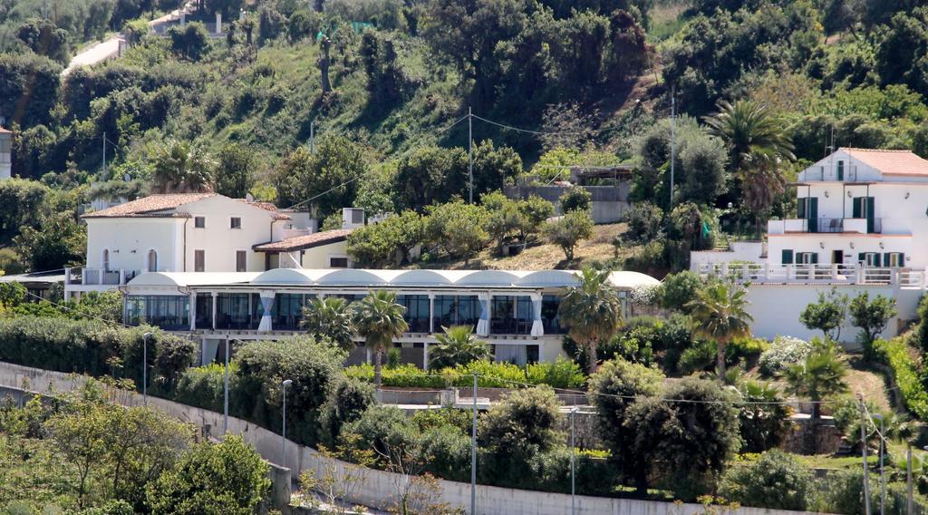 Albergo Villa Vittoria Rodi Garganico Extérieur photo